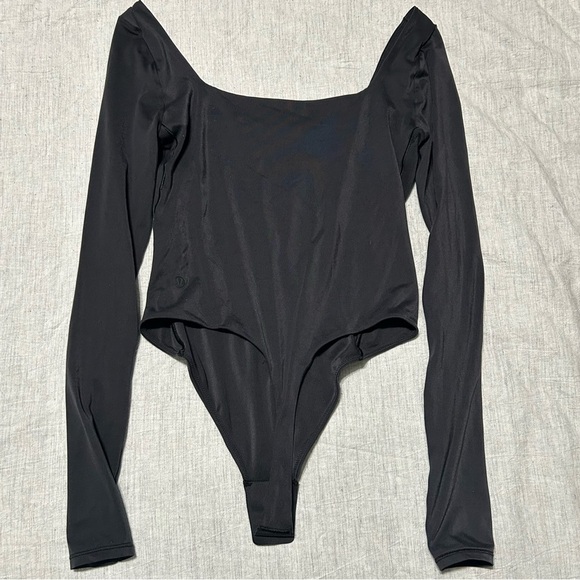 Lululemon Wundermost Ultra-Soft Nulu Square-Neck Long-Sleeve Bodysuit, Size S - Picture 4 of 6